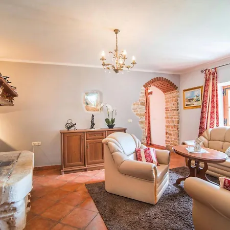 Beautiful For 10 Persons In A Quiet Area With Private Pool, Beach At 10 Km Villa *